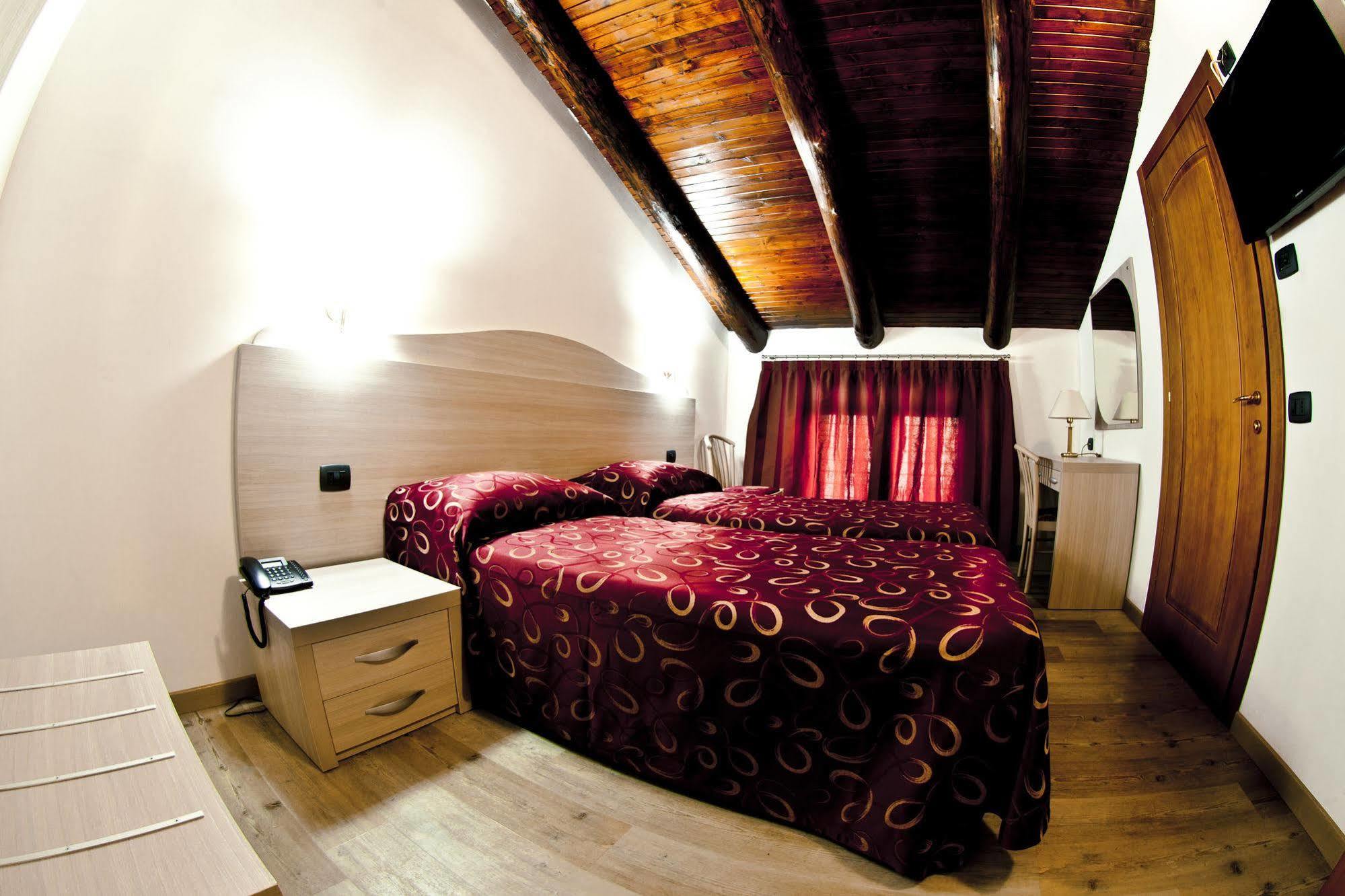 Agriturismo Cascina del Vai Cairo Montenotte Exterior foto